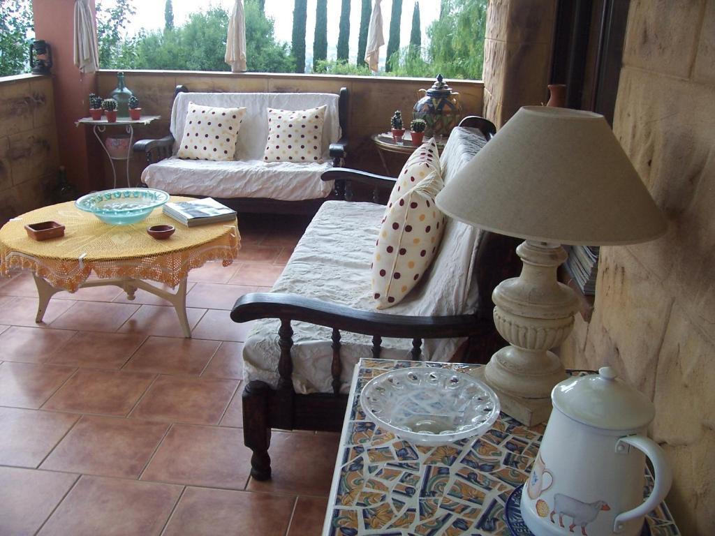Laurel De La Reina Bed & Breakfast - Boutique La Zubia  Luaran gambar