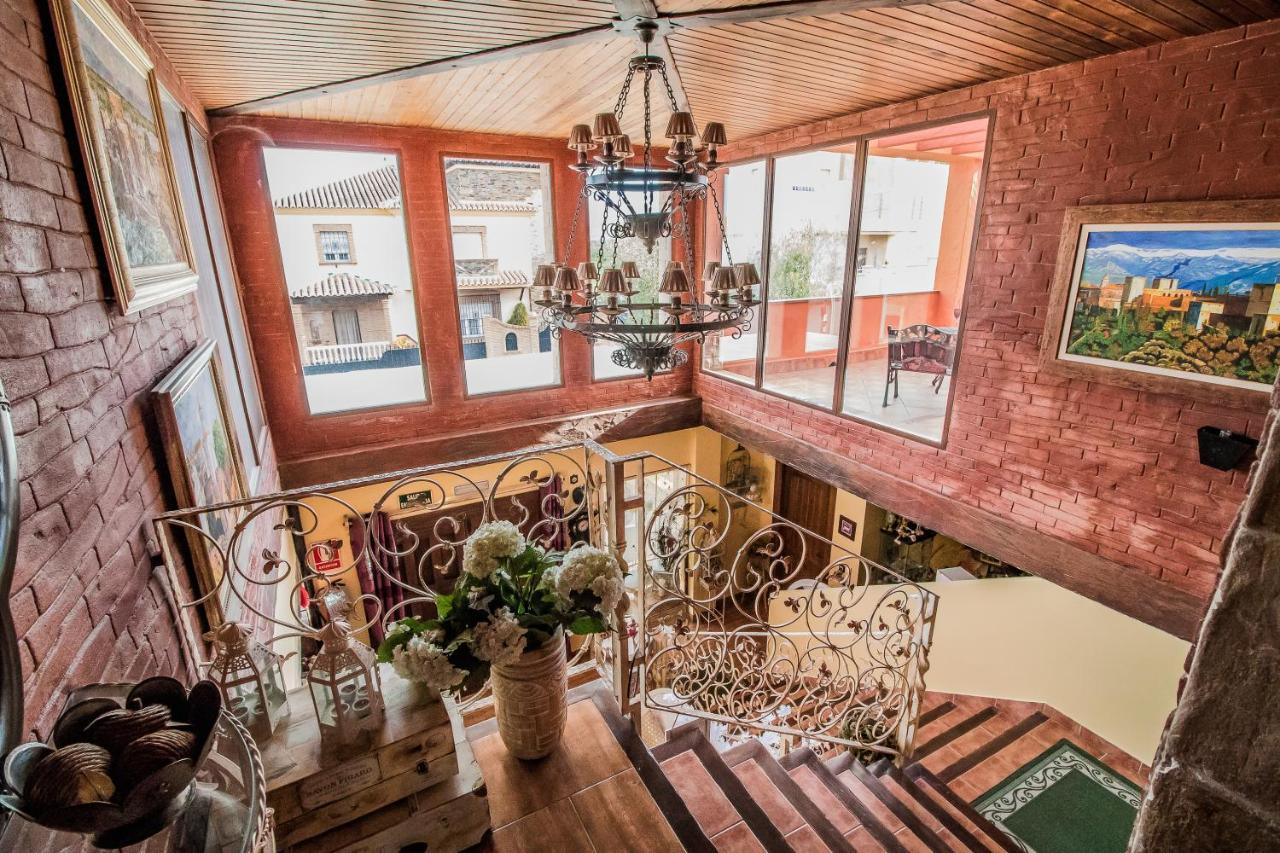 Laurel De La Reina Bed & Breakfast - Boutique La Zubia  Luaran gambar